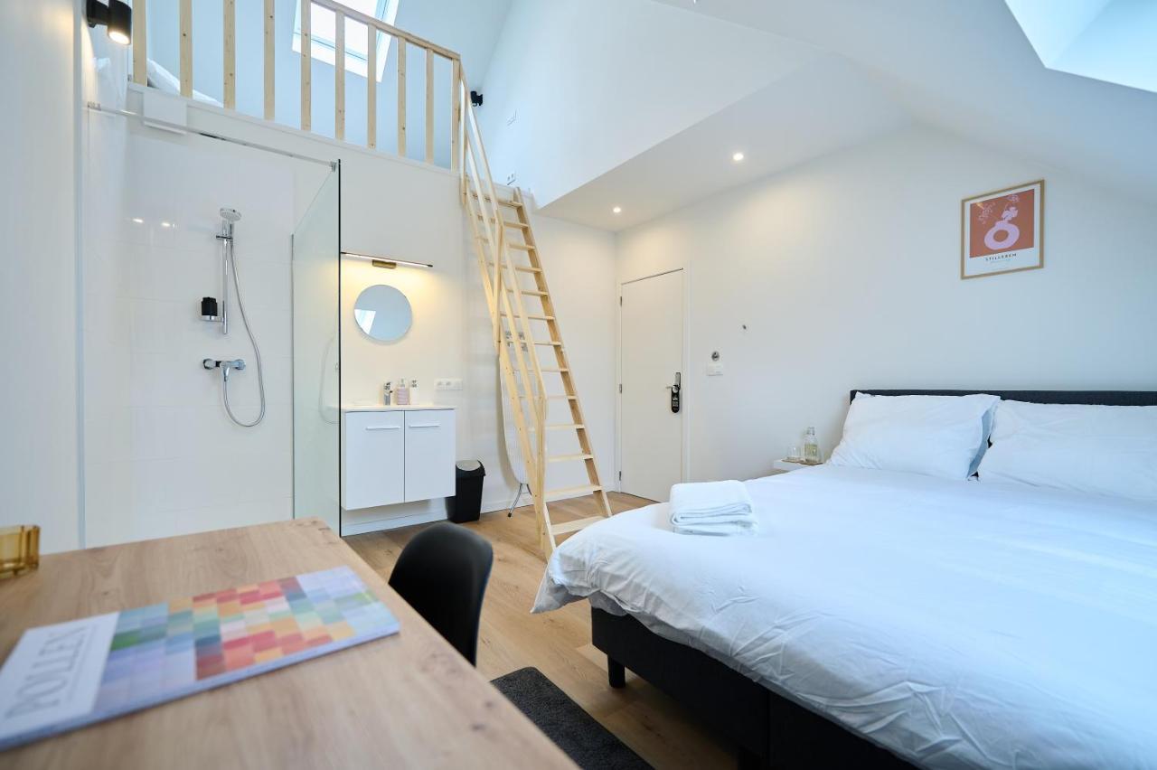 Living Home - Guest House בריסל מראה חיצוני תמונה
